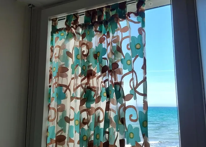 La Finestra Sul Mare * Lendinuso