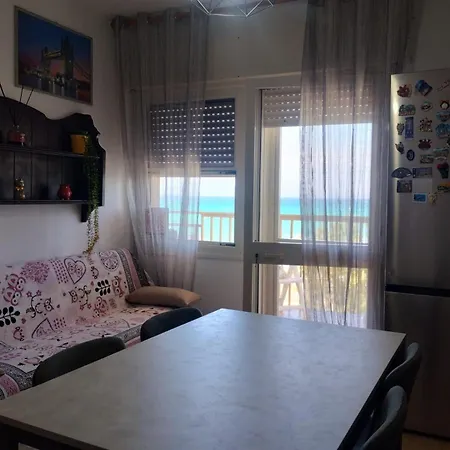 La Finestra Sul Mare *